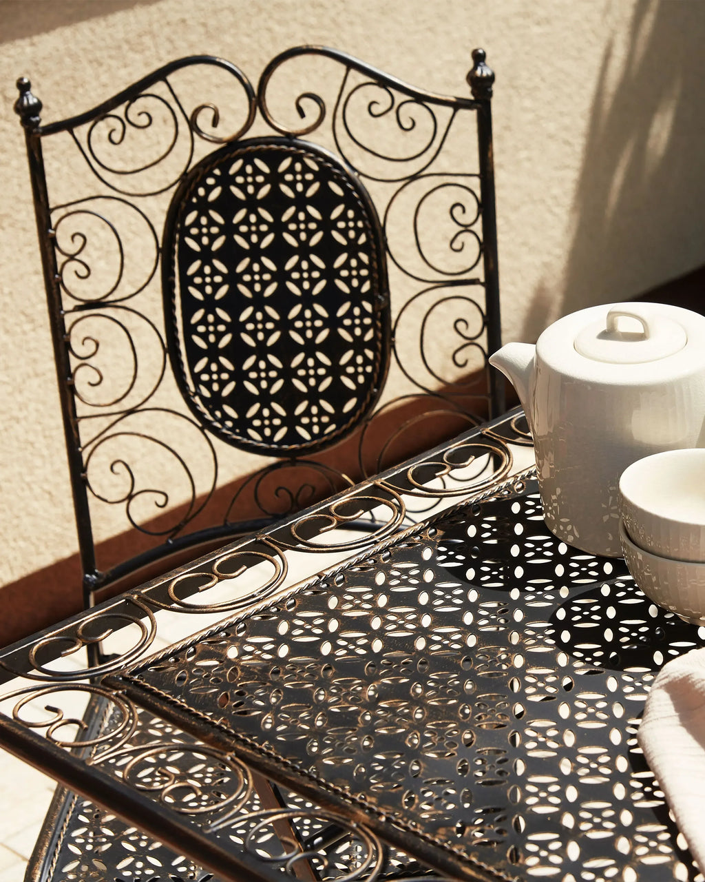 Lot de 2 chaises de jardin pliantes en métal noir