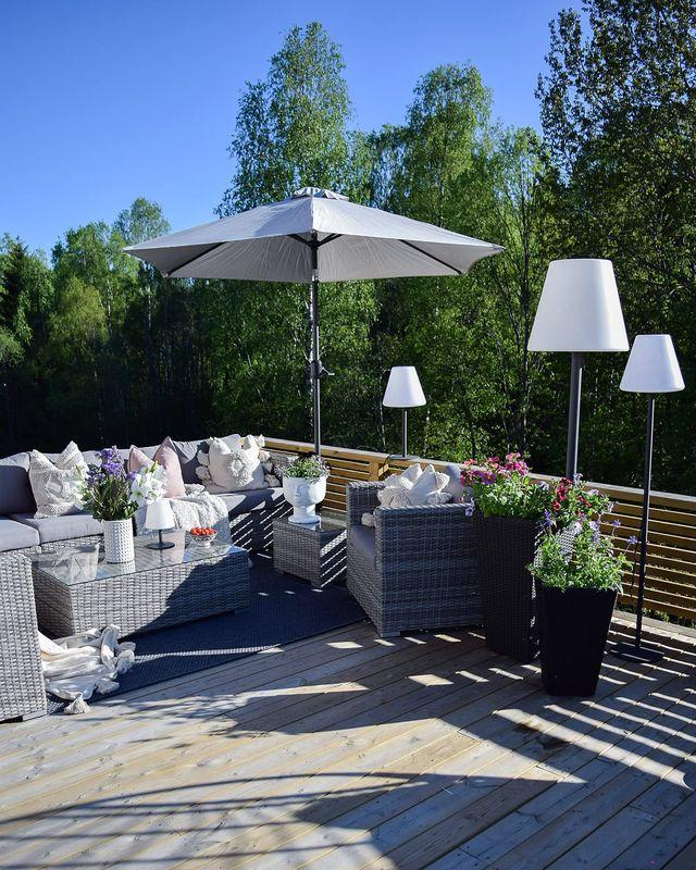 Parasol d'extérieur 270 cm Gris foncé